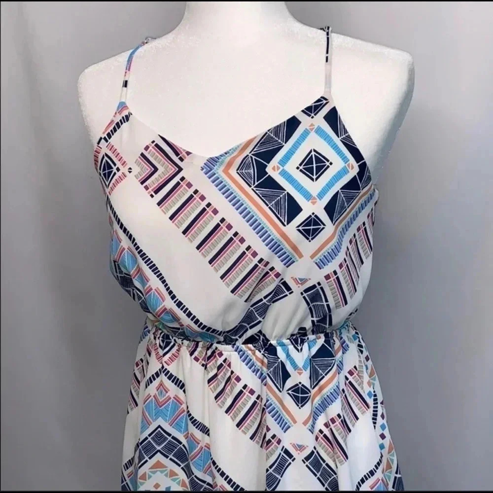 Everly Geometric Print Mini Dress Size Small - Picture 1 of 5